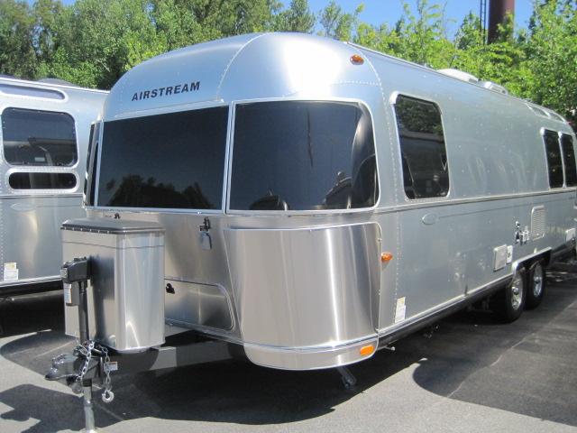 New 2010 Airstream Flying Cloud 27FB Travel Trailer For Sale